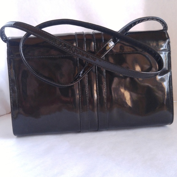 Perfect Holiday handbag! Black patent leather - Picture 2 of 7